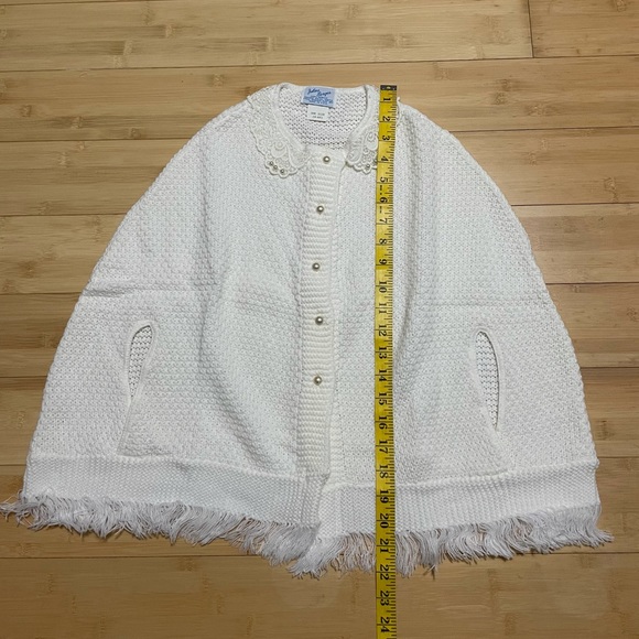 NEW Julius Berger Sweater Shaw P & P Cape Girl - Picture 6 of 9